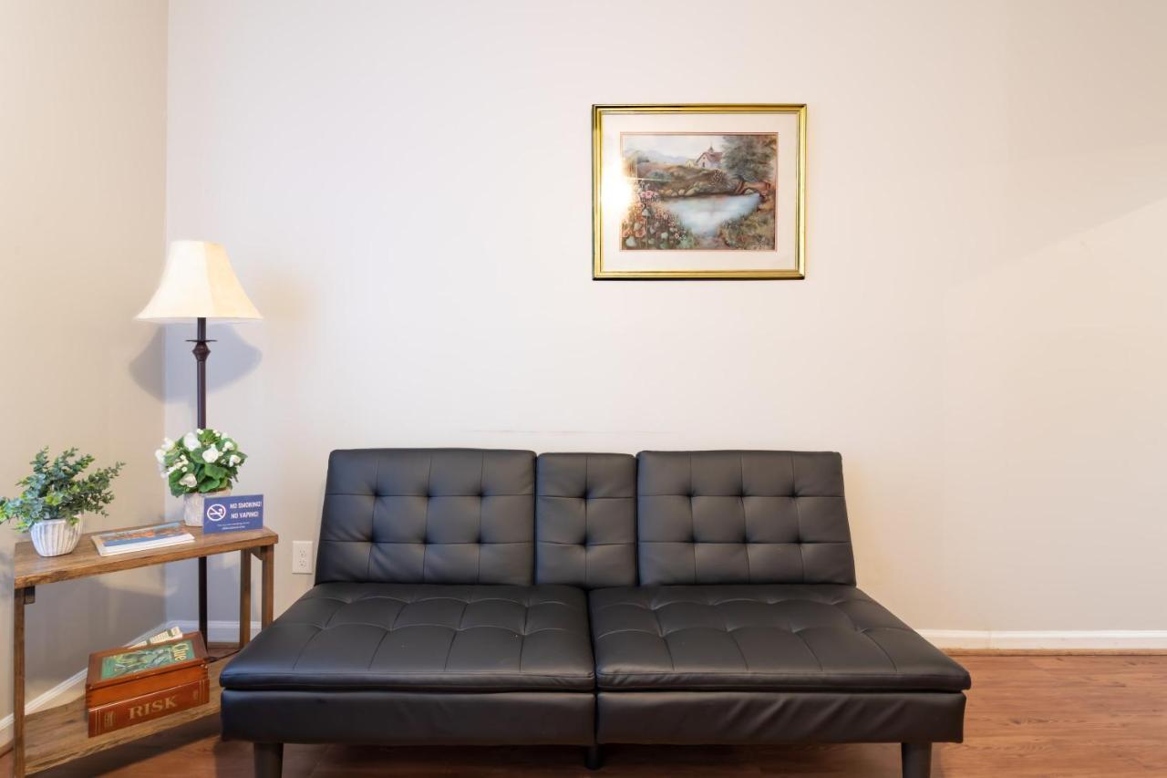 Sunny Sweetheart-Front Apartment Near Riverwalk Columbus Eksteriør billede